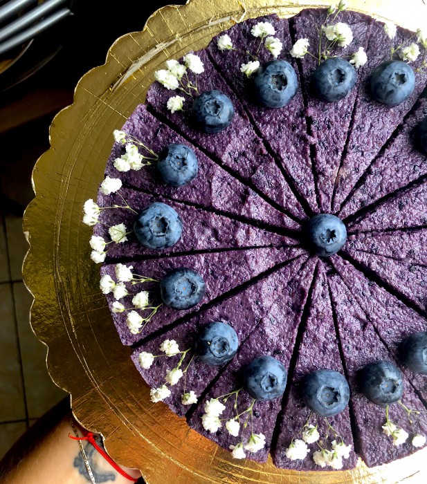 Přečíst Borůvkový RAW Dort