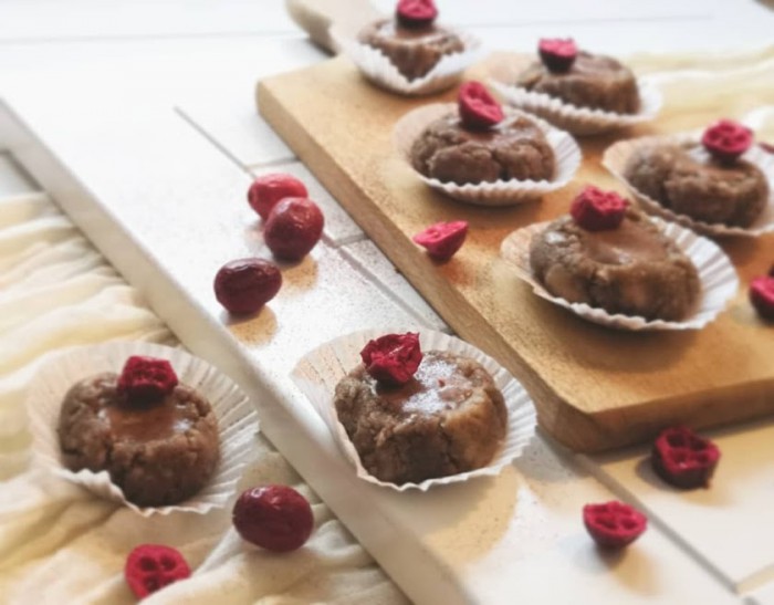 Přečíst KEŠU DŮLKY S MANDLOVÝM MÁSLEM – BEZ CUKRU