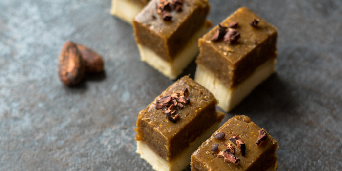 RAW SALTY CARAMEL BAR