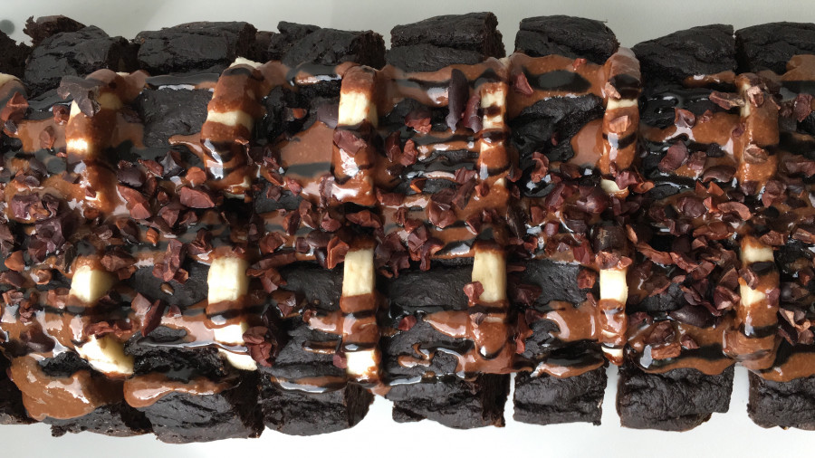 AVOKÁDOVÉ BROWNIES