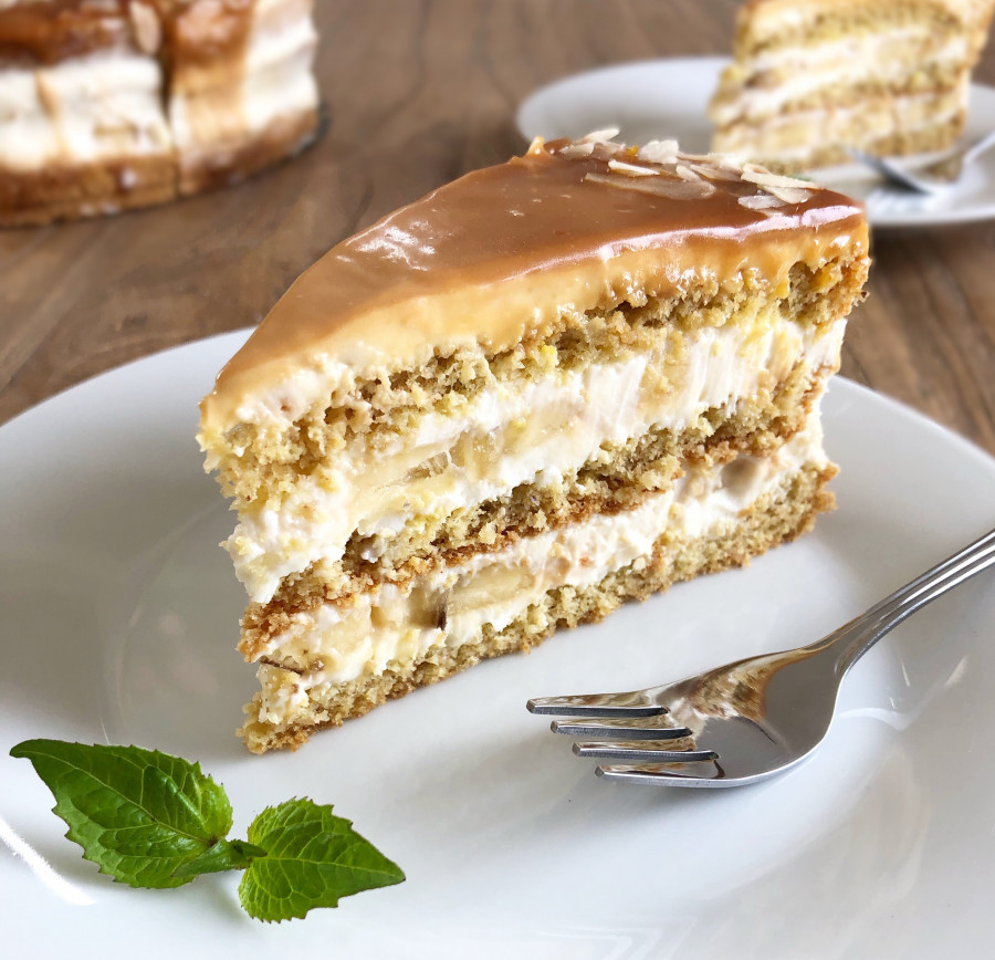 KOLÁČ SE SLANÝM KARAMELEM A TVAROHEM