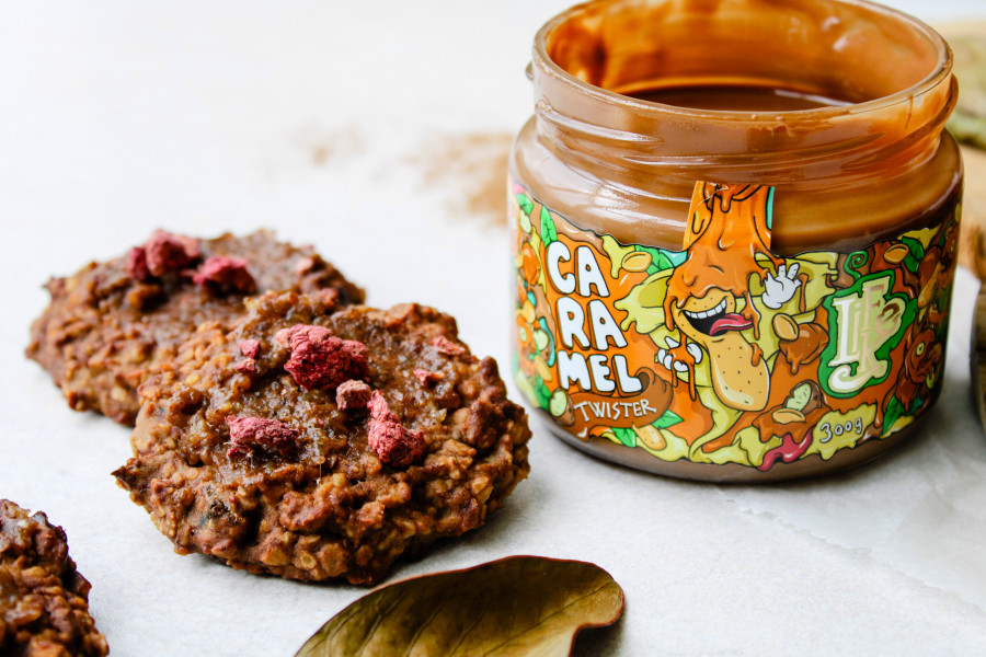 DOMÁCÍ COOKIES S DATLOVÝM KRÉMEM