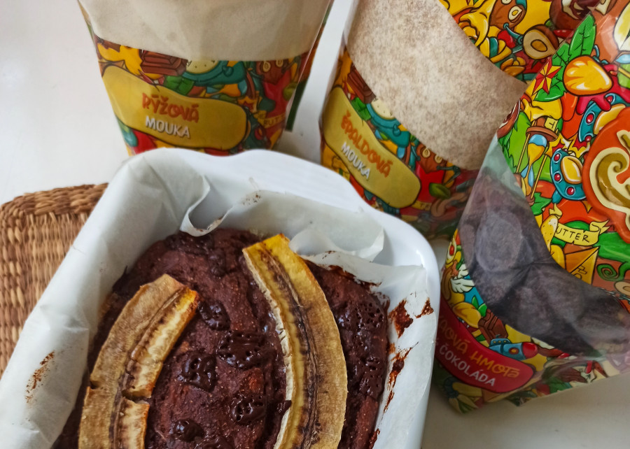 VLÁČNÝ BANANA BREAD S KOUSKY ČOKOLÁDY