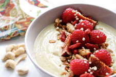 Kešu krém s Matchou