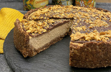 ARAŠÍDOVÝ CHEESECAKE BEZ LEPKU