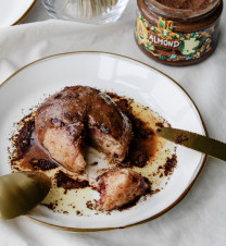 VEGAN PAŘENÉ BUCHTY S ČOKOLÁDOU