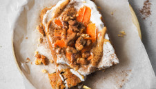 Single serve carrot cake
